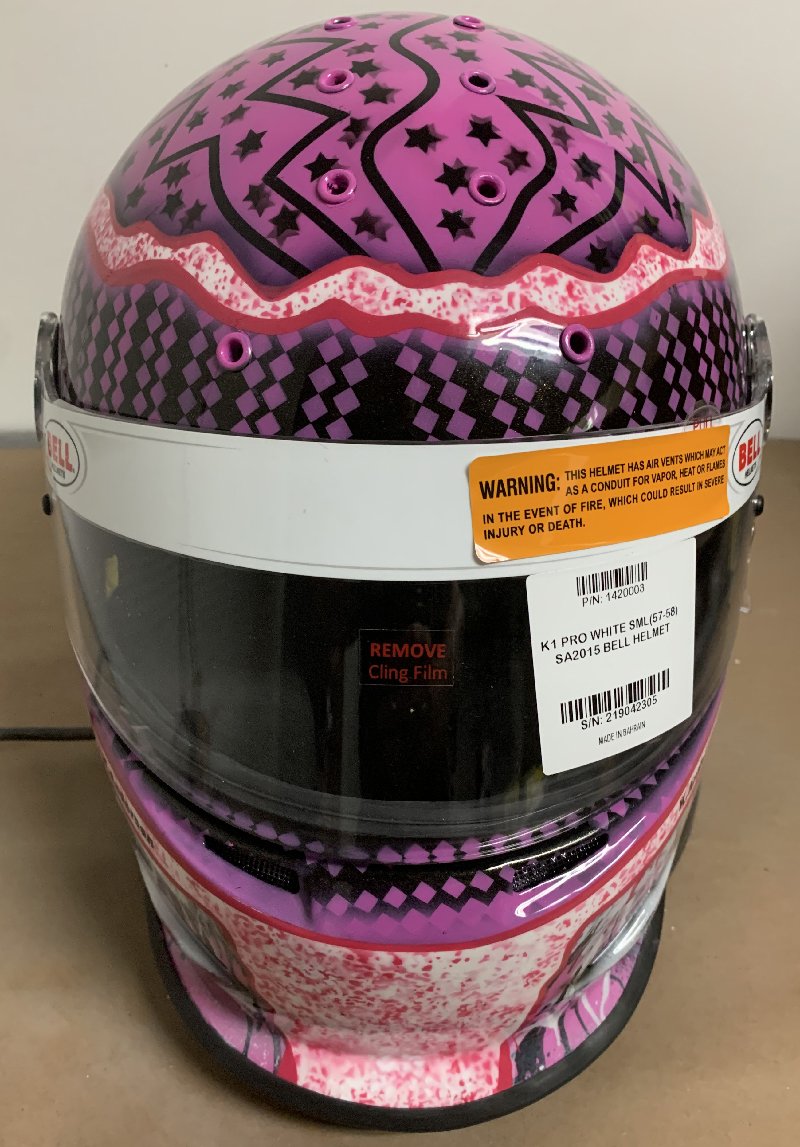 pink race helmet 4